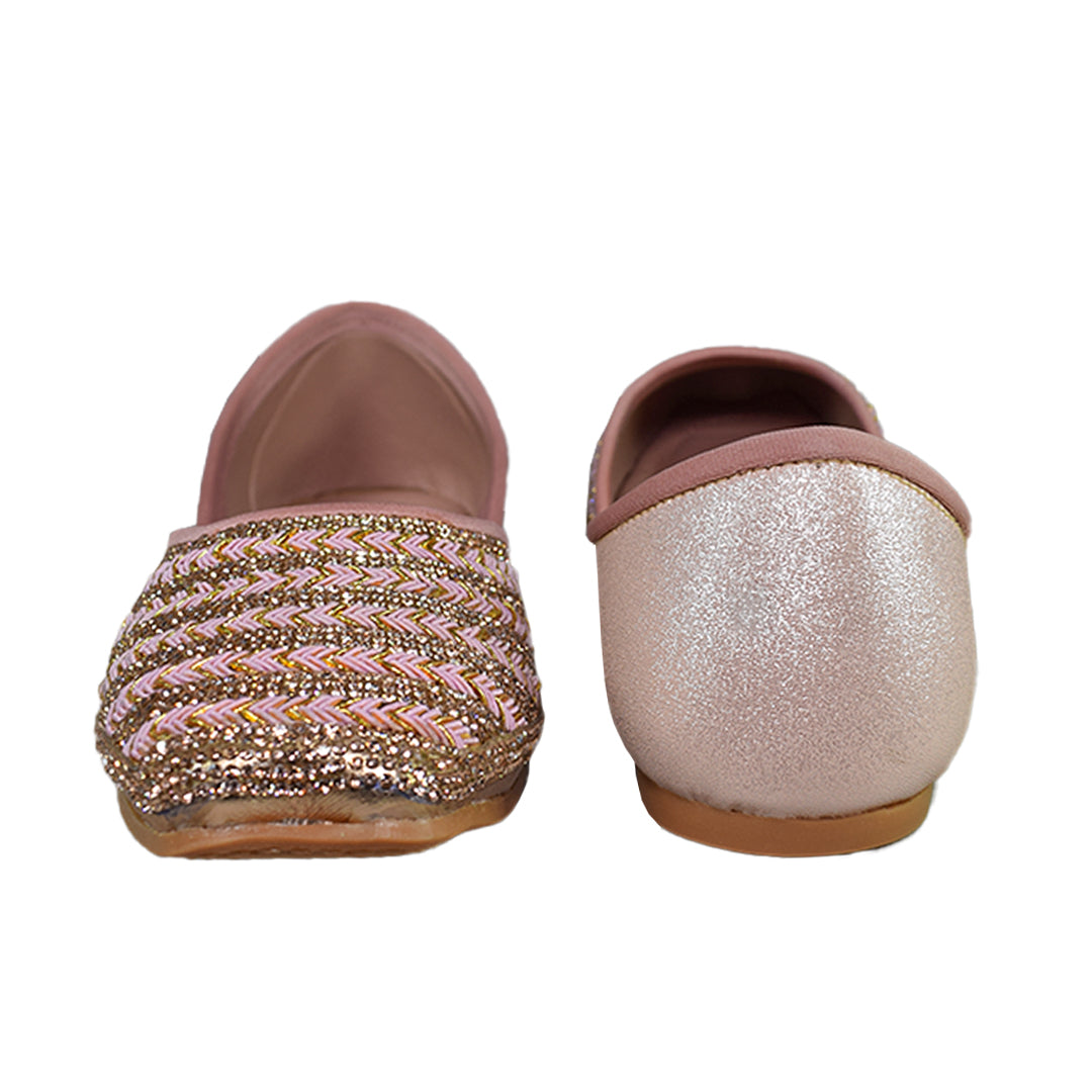 Ethnic Embroidered Juttis For Women