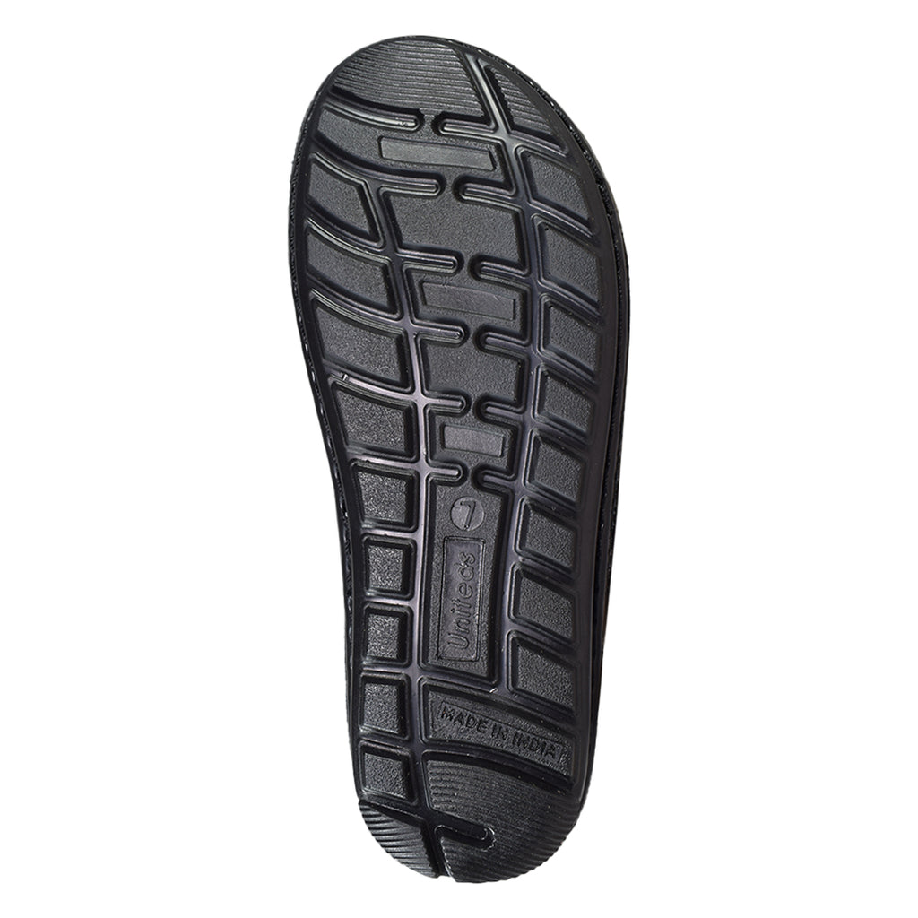 Uniteds men's cross strap slide sandal in black – front view mens sandals